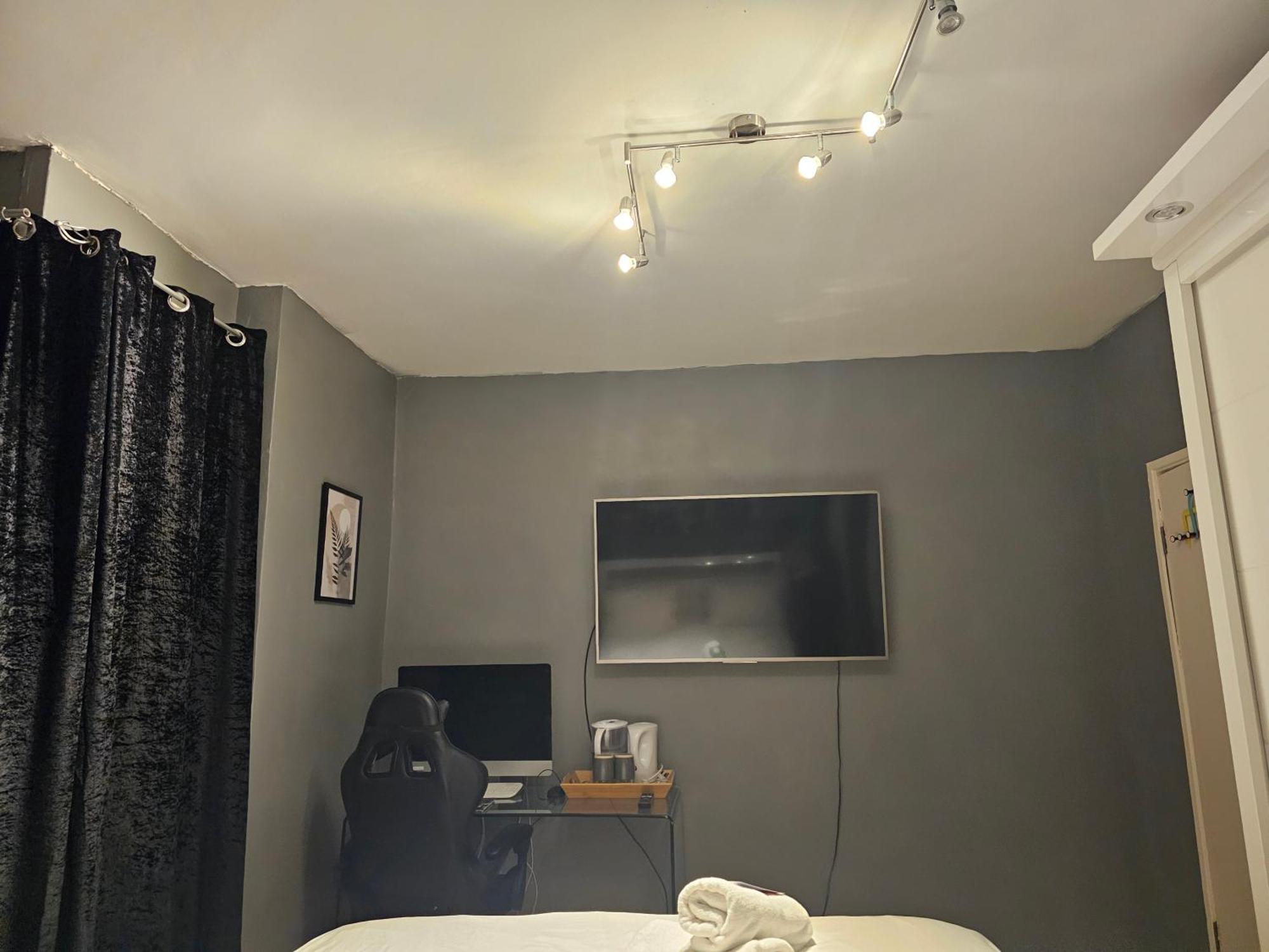 Umbrella Properties London Woolwich Екстериор снимка