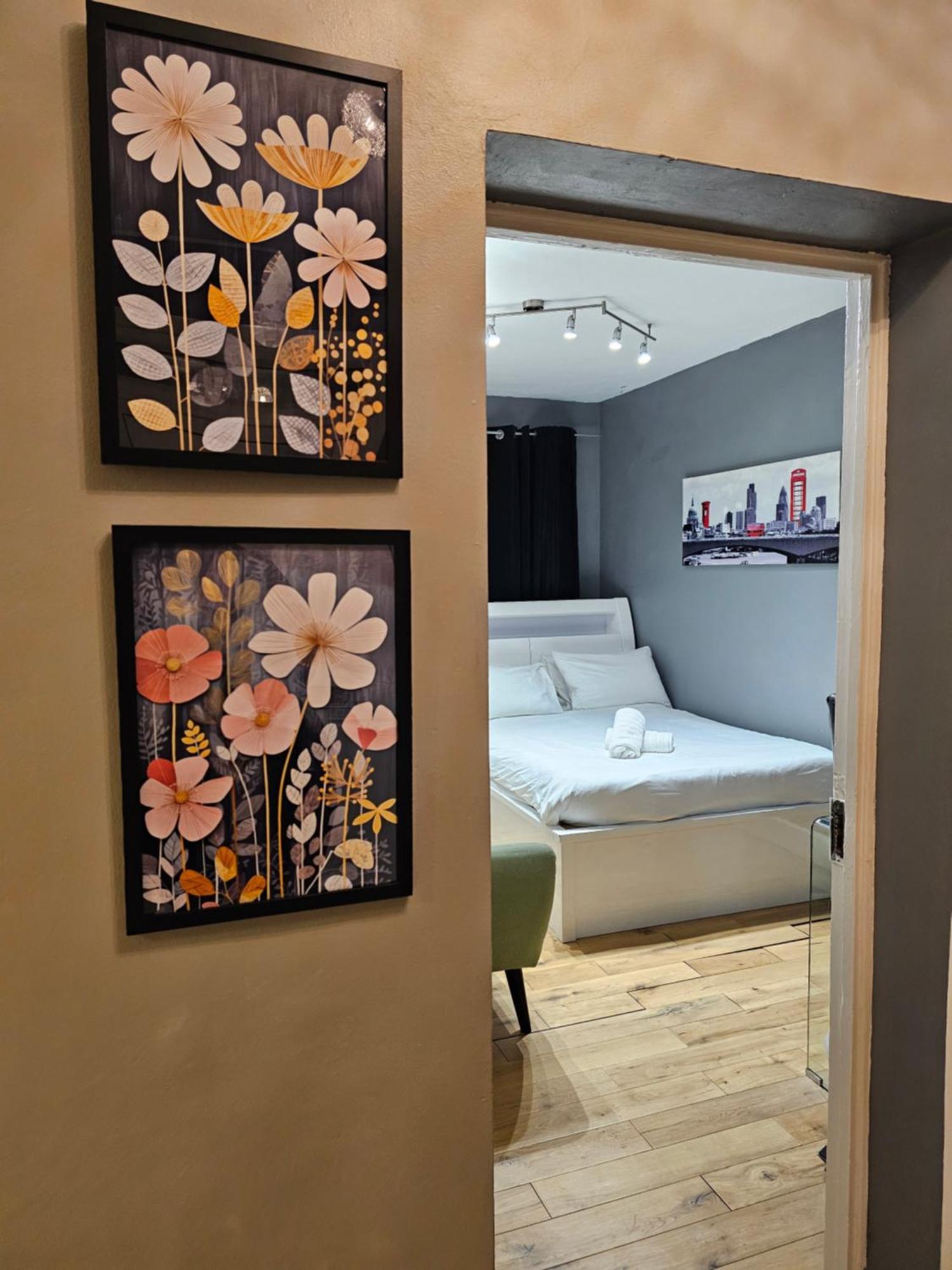 Umbrella Properties London Woolwich Екстериор снимка